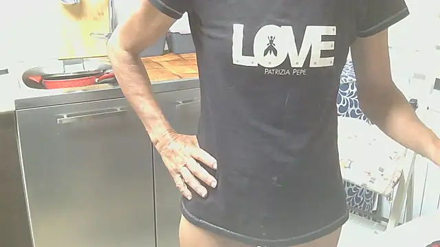 couplemilf2 online show from May 17, 2026, 6:59 pm