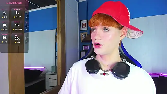 VladHellsing4 online show from September 25, 2025, 2:21 pm