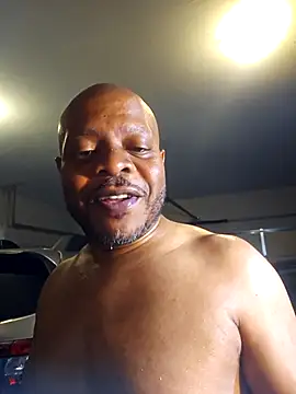 Snapshot of personalityalwayswins2 chatting on March 18, 2026, 4:37 am personalityalwayswins2 online show from March 18, 2026, 4:37 am