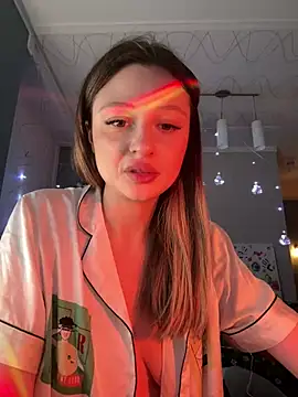 Kimsweet7 online show from December 18, 2024, 9:29 pm