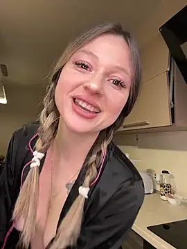 Kimsweet7 online show from January 17, 2025, 6:02 pm