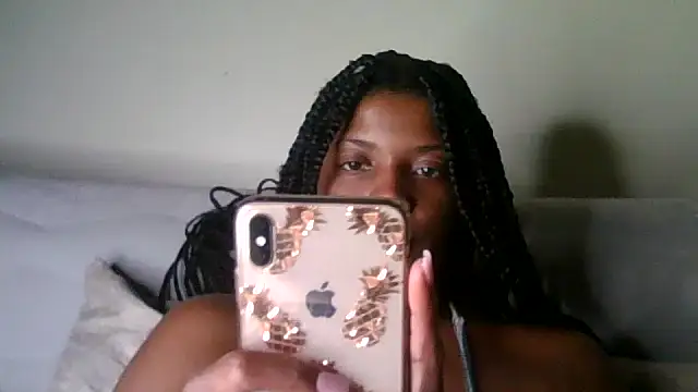 CaramelGoddessxoxo online show from June 3, 2026, 5:21 am
