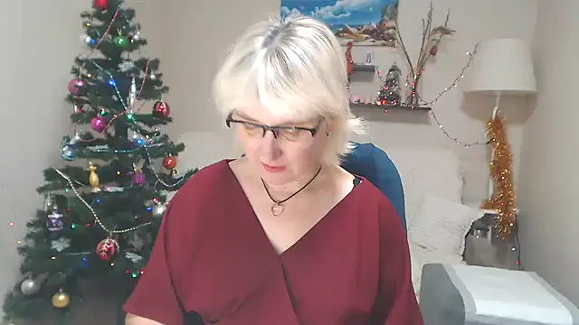 FleurMays online show from January 14, 2025, 8:31 am
