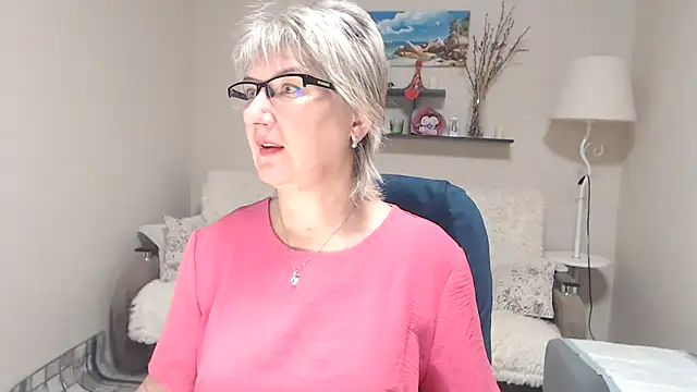 FleurMays online show from November 4, 2025, 3:38 am