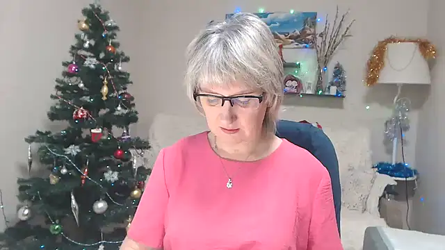 FleurMays online show from December 16, 2025, 5:56 am