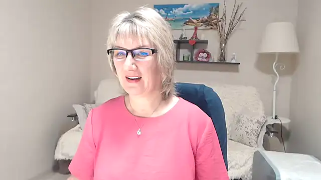 FleurMays online show from February 6, 2026, 5:34 am