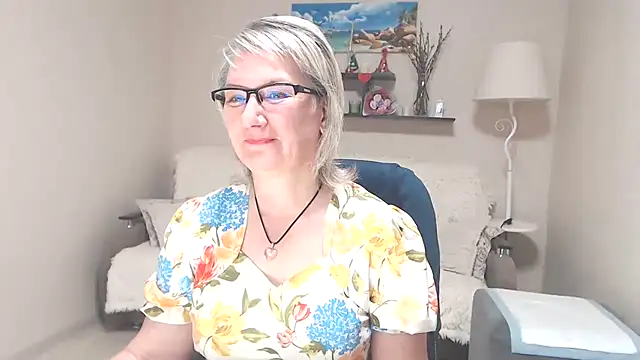 FleurMays online show from June 22, 2026, 4:09 am