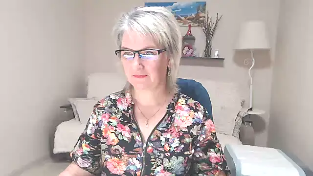FleurMays online show from June 23, 2026, 3:04 am