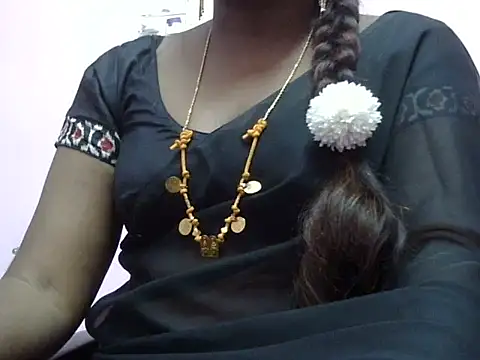 Hot akshara online show from February 28, 2026, 4:35 am