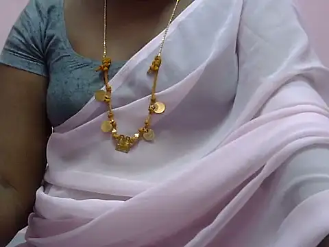 Hot akshara online show from March 20, 2026, 4:01 pm