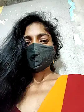 Snapshot of Gautami-telugu chatting on October 5, 2025, 11:02 pm Gautami-telugu online show from October 5, 2025, 11:02 pm