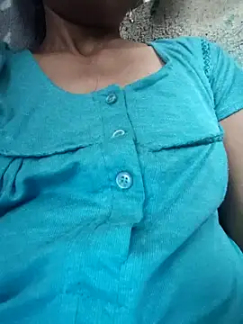 Snapshot of Gautami-telugu chatting on October 9, 2025, 6:11 am Gautami-telugu online show from October 9, 2025, 6:11 am