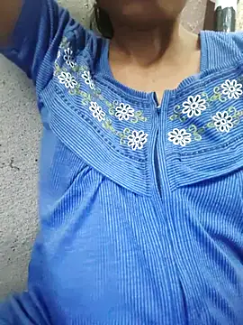 Snapshot of Gautami-telugu chatting on October 11, 2025, 8:57 am Gautami-telugu online show from October 11, 2025, 8:57 am