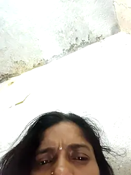 Snapshot of Gautami-telugu chatting on October 12, 2025, 7:24 pm Gautami-telugu online show from October 12, 2025, 7:24 pm