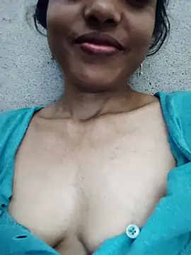 Snapshot of Gautami-telugu chatting on October 20, 2025, 6:30 pm Gautami-telugu online show from October 20, 2025, 6:30 pm