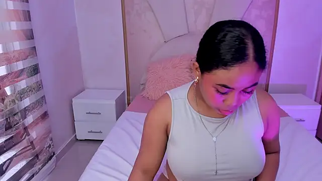 Leah Sweetie online show from March 1, 2025, 5:38 pm