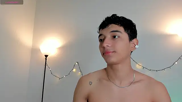 mike tylor01 online show from March 19, 2025, 12:56 pm