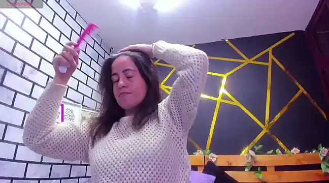 kathina giraldo online show from December 6, 2024, 12:38 pm