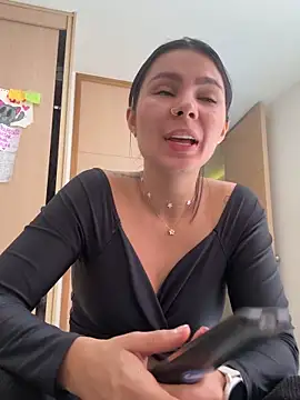 SofiaG  online show from December 1, 2024, 4:40 pm