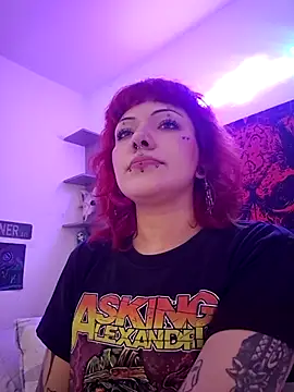 Sarah-Stoner online show from June 25, 2026, 5:12 am
