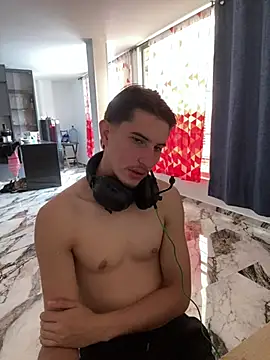 oliver Lz online show from March 4, 2026, 1:39 pm