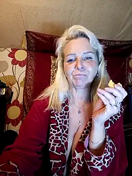 Snapshot of CassandraSandra44 chatting on February 15, 2026, 7:54 pm CassandraSandra44 online show from February 15, 2026, 7:54 pm