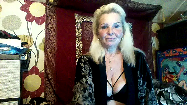 Snapshot of CassandraSandra44 chatting on February 25, 2026, 5:55 pm CassandraSandra44 online show from February 25, 2026, 5:55 pm