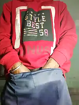Snapshot of Hunter_boy9 chatting on January 23, 2025, 2:39 pm Hunter boy9 online show from January 23, 2025, 2:39 pm