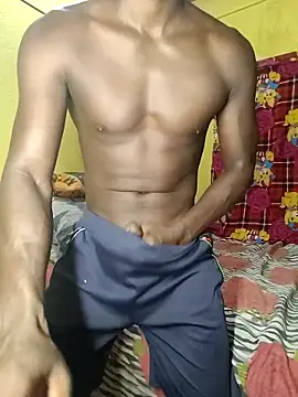 Snapshot of Hunter_boy9 chatting on October 18, 2025, 11:49 pm Hunter boy9 online show from October 18, 2025, 11:49 pm