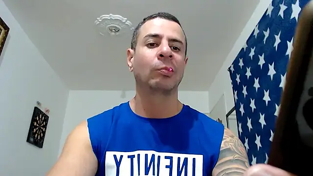 nicolay 74 online show from February 3, 2026, 11:54 pm