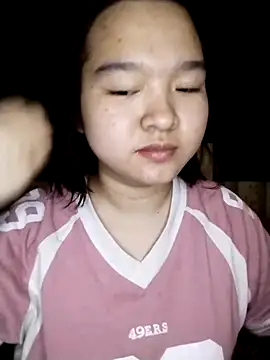 Thomgdee online show from March 22, 2025, 9:13 am