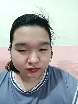 Thomgdee online show from December 2, 2025, 1:33 am