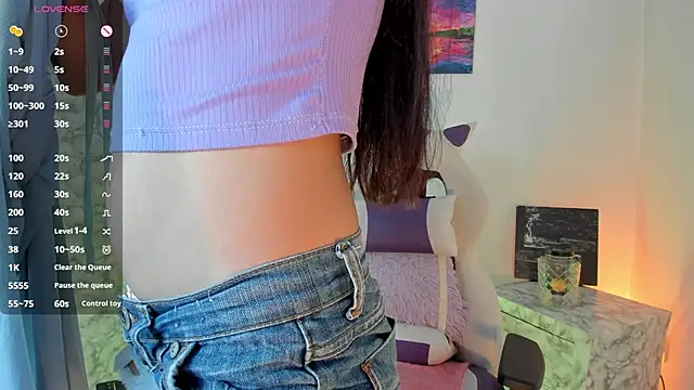 natashaanurak online show from September 13, 2025, 2:17 pm