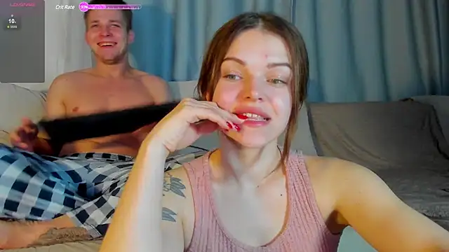 Snapshot of Kinky_Secrets chatting on March 3, 2025, 5:18 pm Kinky Secrets online show from March 3, 2025, 5:18 pm