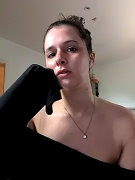 jenna-sxy19 online show from August 2, 2026, 11:19 am