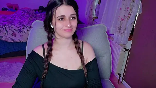 jenna-sxy19 online show from August 3, 2026, 5:27 pm