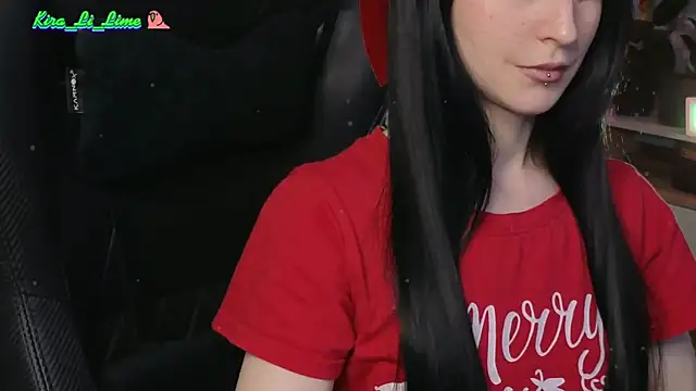 KiraLiLime online show from January 2, 2025, 8:49 am