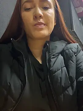  KarolSmith online show from February 3, 2025, 11:09 am