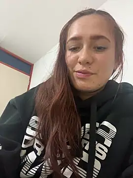 KarolSmith online show from February 6, 2025, 4:10 am
