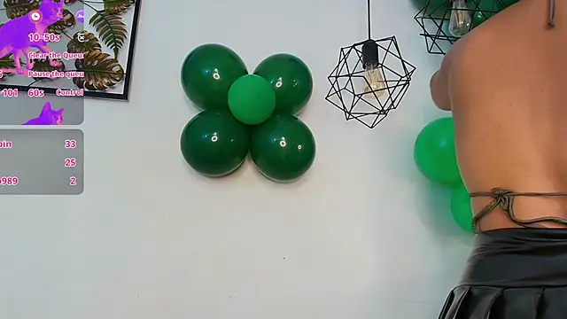 nataly velez online show from March 18, 2025, 1:32 am