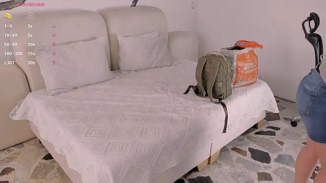 BridgetRodriguez online show from March 3, 2025, 12:37 pm