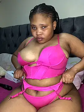 Anaelle24 online show from May 8, 2026, 4:18 am