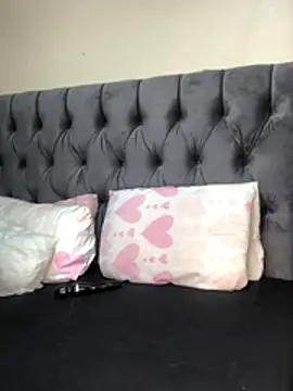 Anaelle24 online show from June 25, 2026, 2:55 am