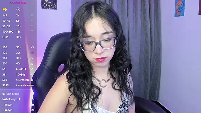 indra cam online show from June 29, 2026, 6:41 am