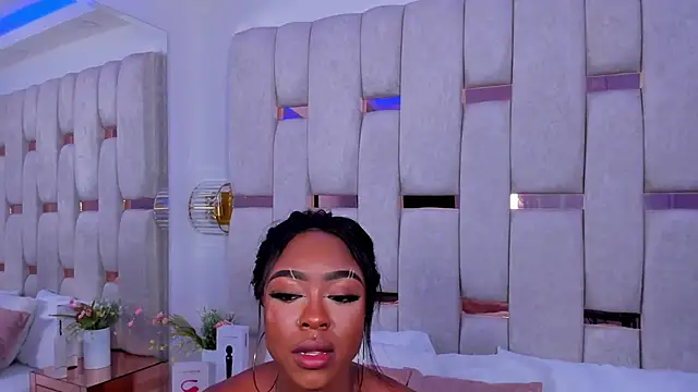 Snapshot of mia_schwarz chatting on January 23, 2025, 9:50 pm mia schwarz online show from January 23, 2025, 9:50 pm