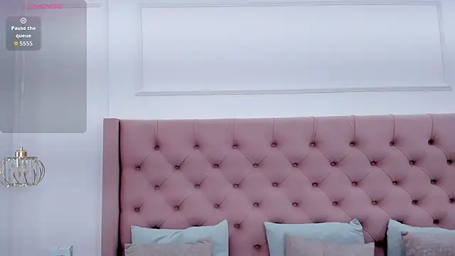 Snapshot of mia_schwarz chatting on September 23, 2025, 11:08 pm mia schwarz online show from September 23, 2025, 11:08 pm