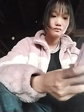 Snapshot of lytamye chatting on February 21, 2025, 5:56 am lytamye online show from February 21, 2025, 5:56 am