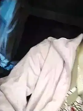 Snapshot of lytamye chatting on March 10, 2025, 10:37 am lytamye online show from March 10, 2025, 10:37 am