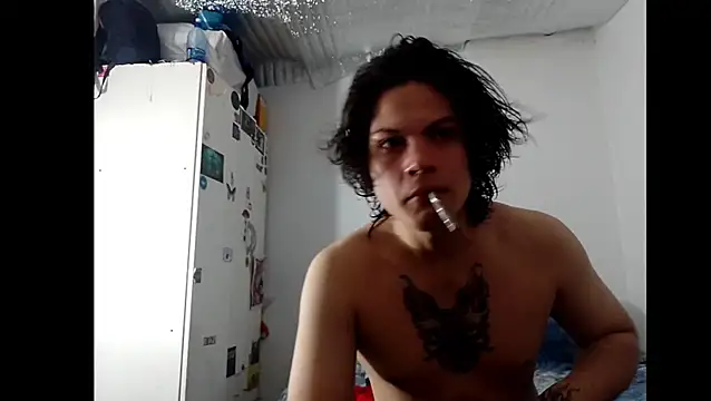 Snapshot of Xtrem3HARDxxx chatting on October 24, 2025, 3:47 am Xtrem3HARDxxx online show from October 24, 2025, 3:47 am