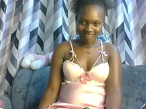 Slimthick900 online show from March 7, 2025, 12:04 am
